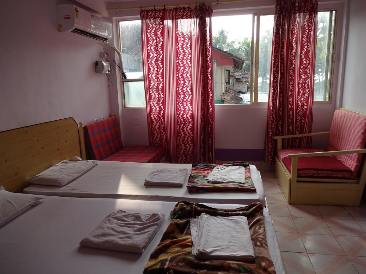 Colmar Beach Resort Маджорда Екстериор снимка