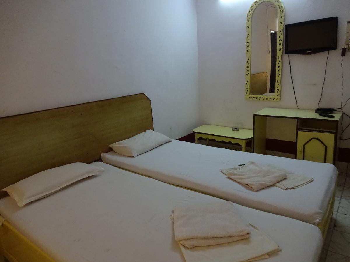 Colmar Beach Resort Маджорда Екстериор снимка